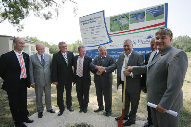 OBO Bettermann alapkőletétel 2009-2010