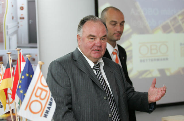 OBO Bettermann alapkőletétel 2009-2010