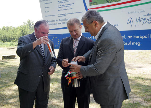 OBO Bettermann alapkőletétel 2009-2010